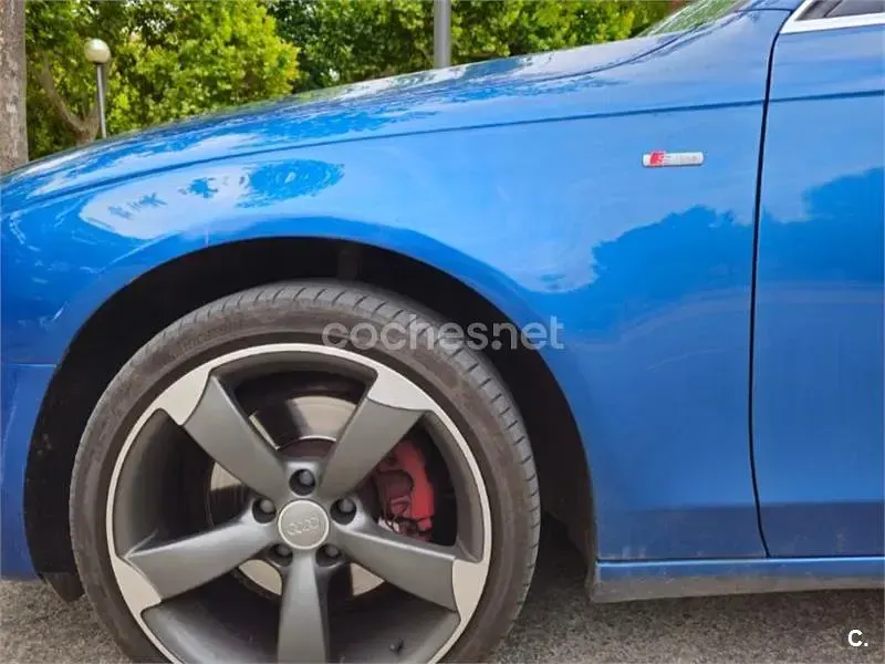 Usado Audi A4 S-Line 143 CV (105 kW) 2008 Azul Familiar