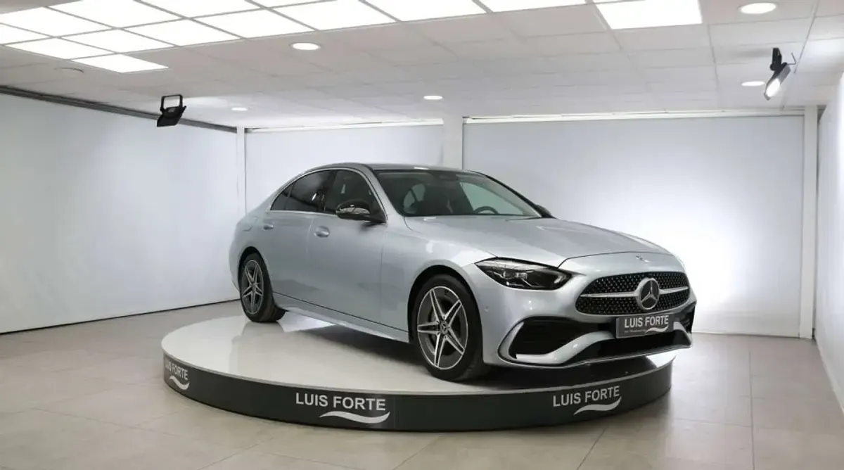 Usado Mercedes C200 163 CV (119 kW) 2022 Gris Berlina