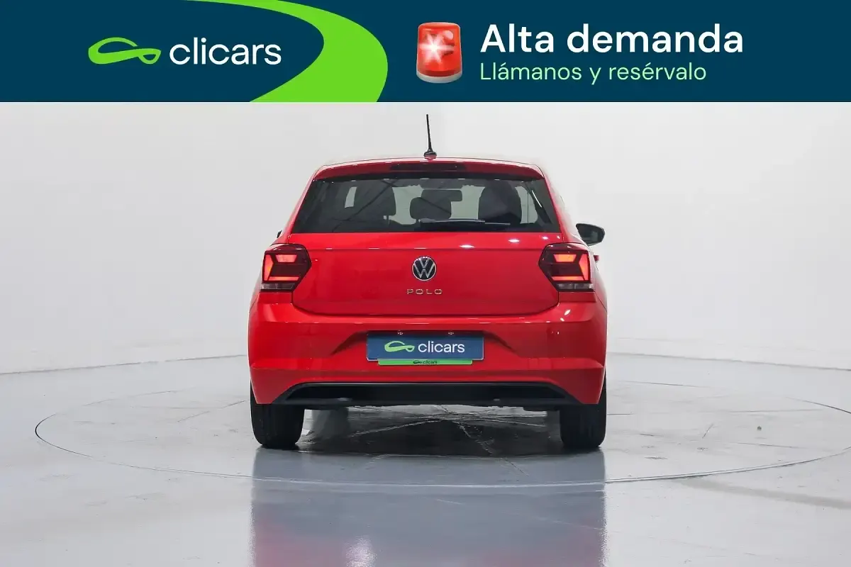 Usado VW Polo United 110 CV (80 kW) 2021 Rojo Utilitario