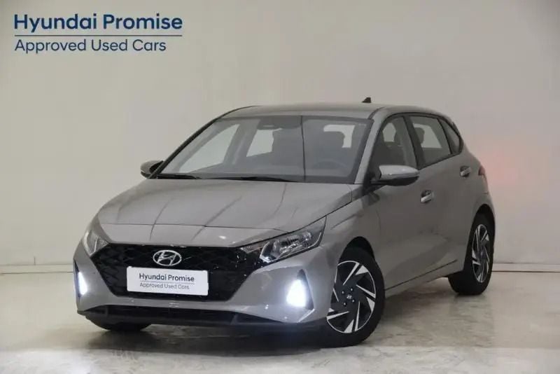 Beige Usado 2024 Hyundai i20 | 16.990 € (Precio justo) - Imagen 1/4