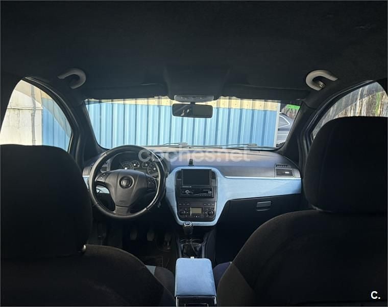 Usado Fiat Grande Punto Dynamic 90 CV (66 kW) 2008 Azul Utilitario