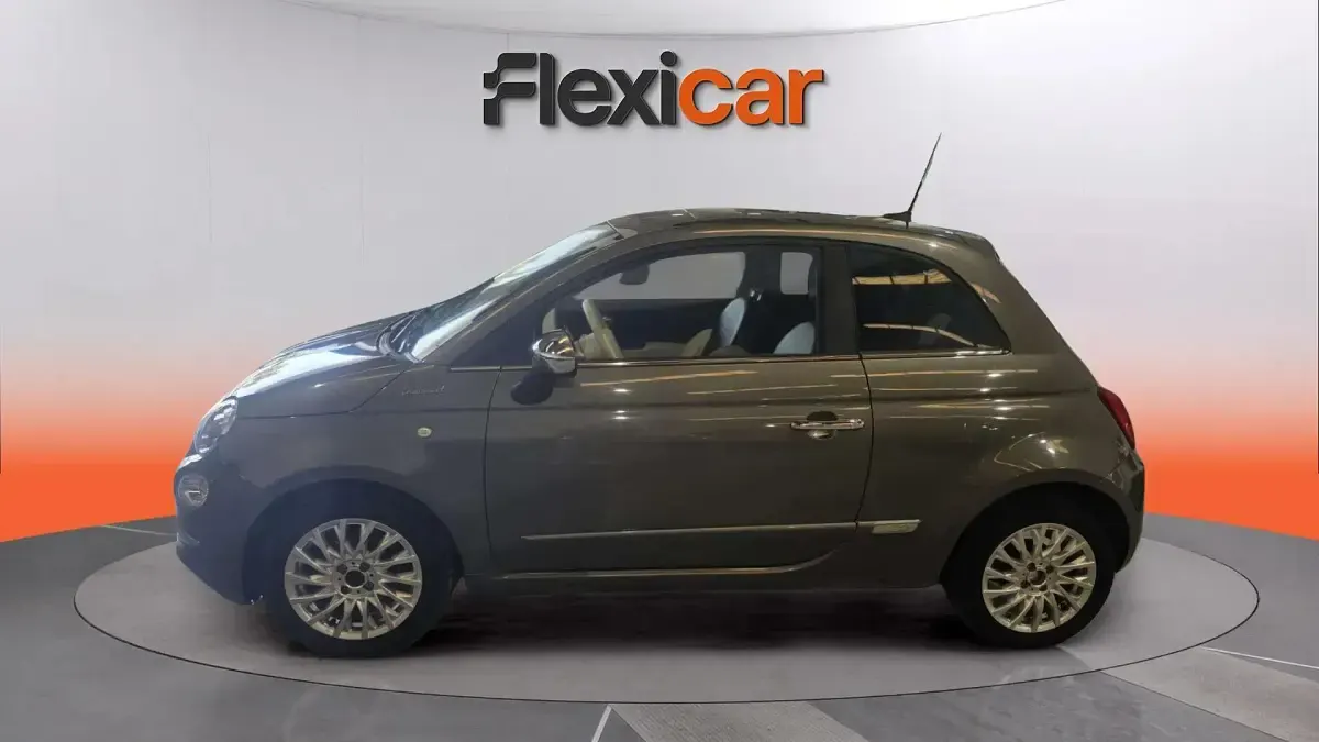 Usado Fiat 500 Dolcevita 71 CV (52 kW) 2021 Gris Descapotable