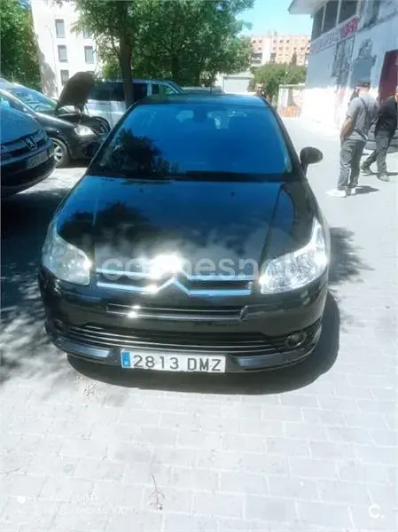 Usado Citroën C4 110 CV (80 kW) 2005 Negro Berlina