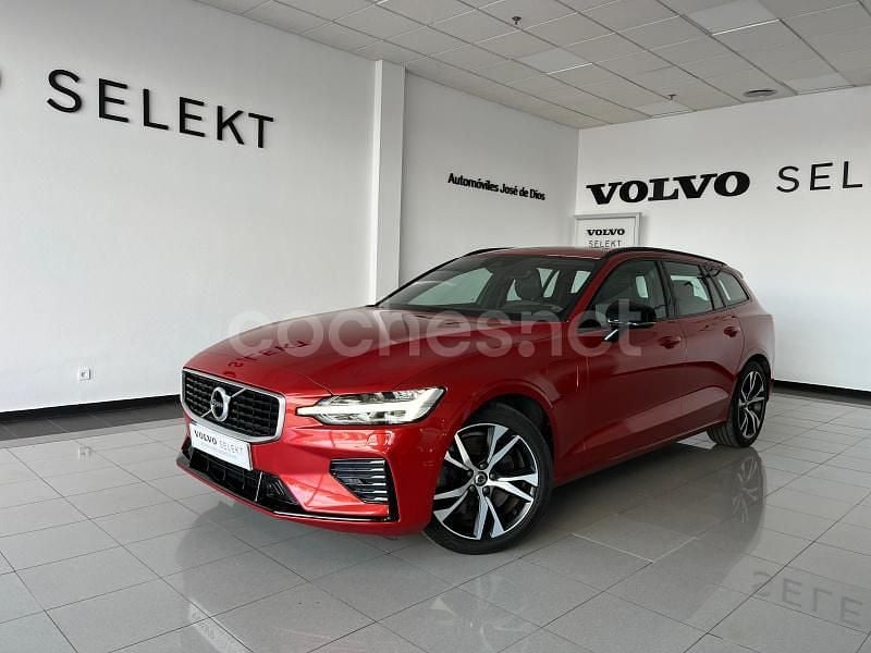 Rojo Usado 2019 Volvo V60 R-Design Familiar | 33.500 € - Imagen 1/4