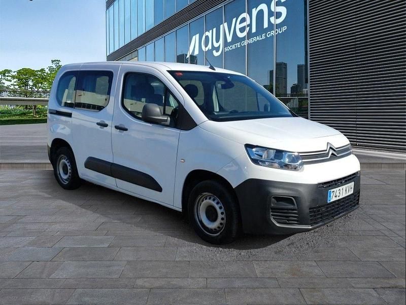 Usado Citroën Berlingo Live 75 CV (55 kW) 2019 Blanco Monovolumen