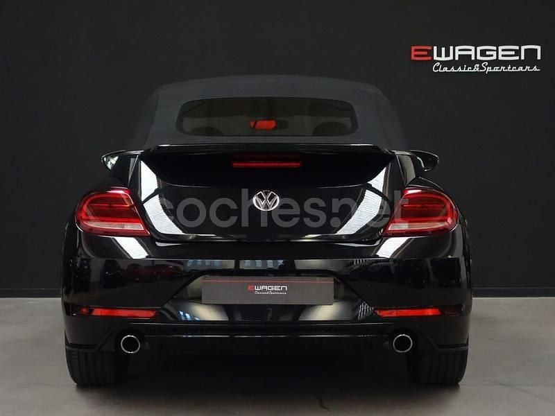 Begagnad VW Beetle R-line 220 HK (161 kW) 2017 Svart Halvkombi