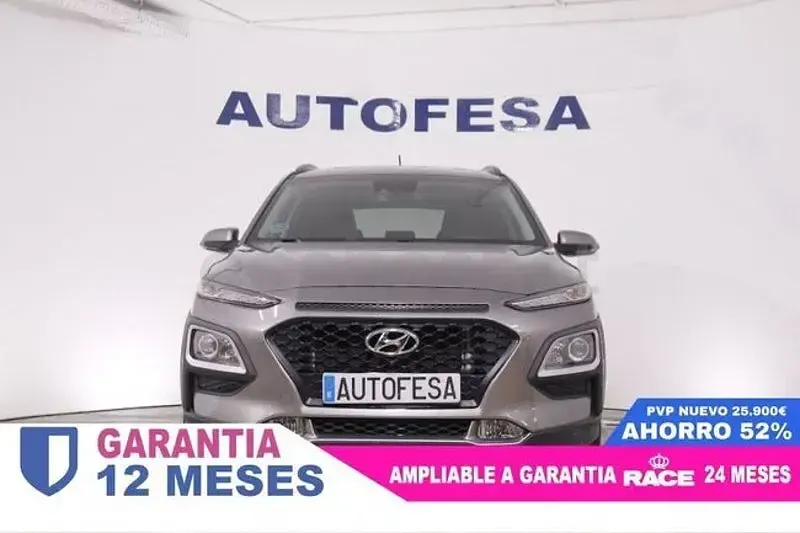 Usado Hyundai Kona 120 CV (88 kW) 2018 Gris / plata SUV