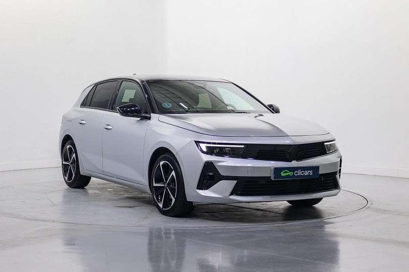 Usado Opel Astra S 131 CV (96 kW) 2025 Plateado Utilitario