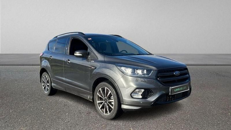 Usado Ford Kuga ST-Line 120 CV (88 kW) 2019 Gris SUV