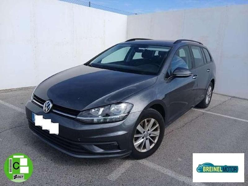 Gris Usado 2020 VW Golf VII Advance Utilitario | 9090 € - Imagen 1/4