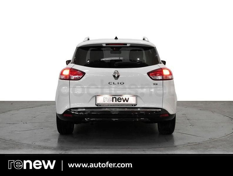 Usado Renault Clio GrandTour LIMITED 90 CV (66 kW) 2016 Blanco Familiar
