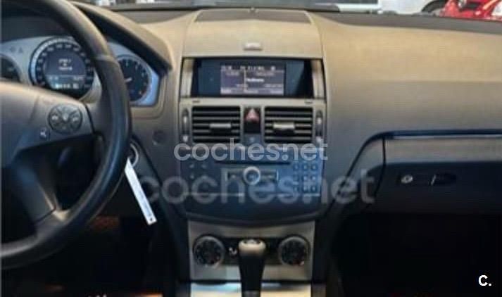 Usado Mercedes C180 Elegance 143 CV (105 kW) 2007 Negro Berlina