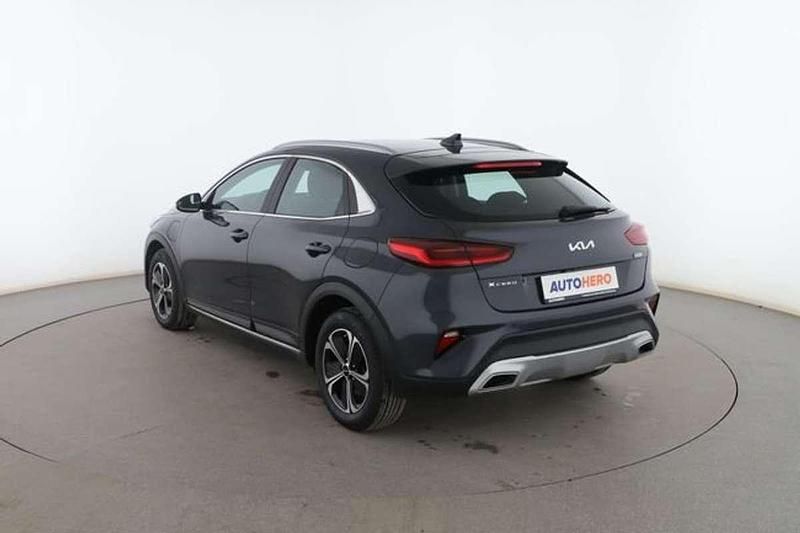 Usado Kia XCeed Active 143 CV (105 kW) 2022 Gris SUV