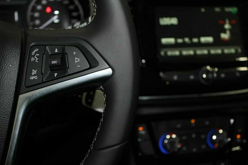 Usado Opel Mokka Selective 136 CV (100 kW) 2018 Azul SUV