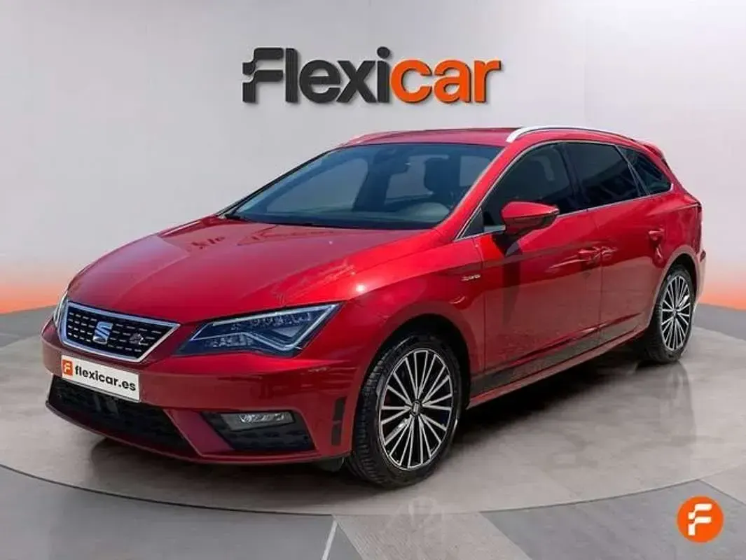 Usado Seat Leon ST FR 150 CV (110 kW) 2018 Rojo Familiar
