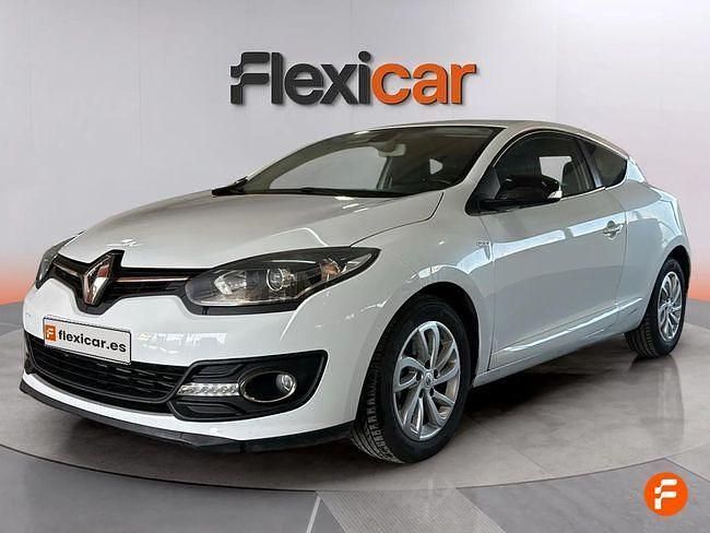 Usado Renault Mégane III Bose Edition 110 CV (80 kW) 2016 Blanco Coupe