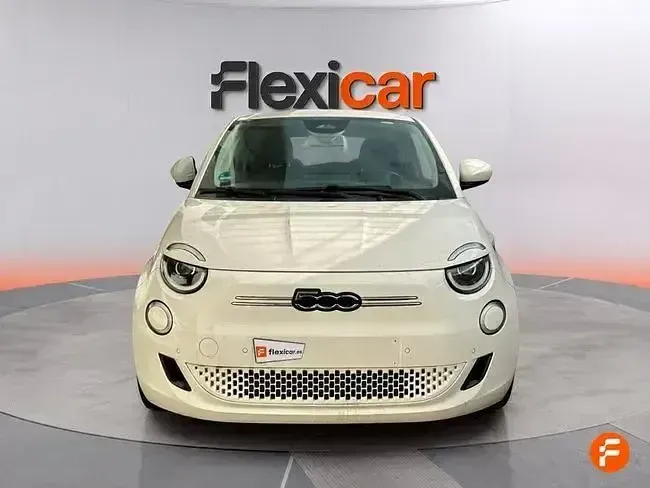 Usado Fiat 500e Icon 86 kW (118 CV) 2021 Blanco Utilitario