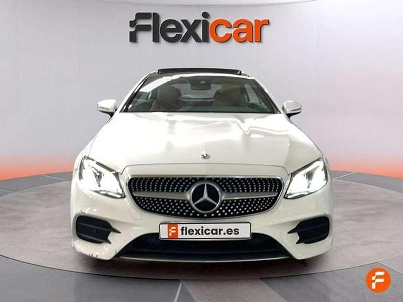 Usado Mercedes E220 194 CV (142 kW) 2018 Blanco Coupe