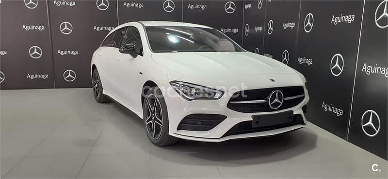 Usado Mercedes CLA250e Shooting Brake 218 CV (160 kW) 2020 Blanco Familiar