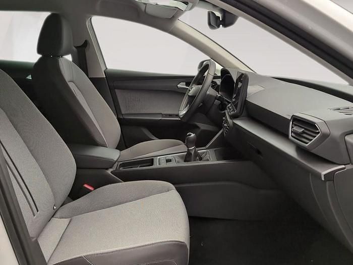 Usado Seat Leon Style 116 CV (85 kW) 2025 Blanco