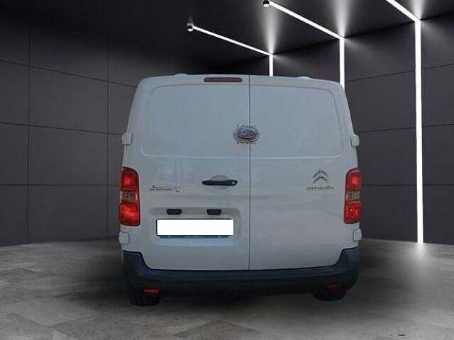 Käytetty Citroën Jumpy 102 HP (75 kW) 2019 Valkoinen Tila-auto