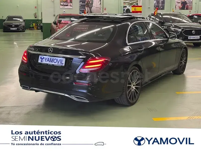 Usado Mercedes E350 258 CV (189 kW) 2016 Negro Berlina