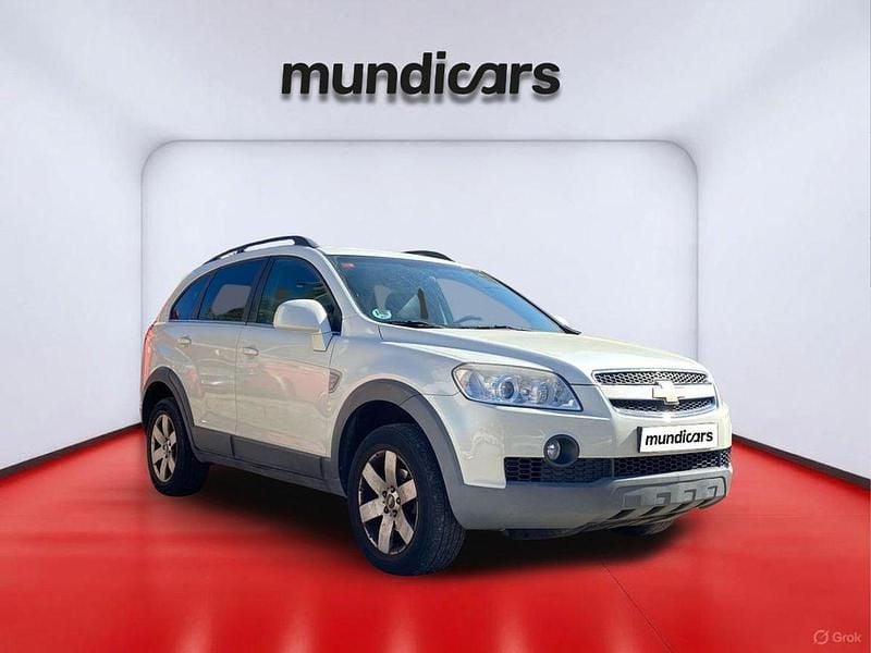 Usado Chevrolet Captiva LS 150 CV (110 kW) 2010 Blanco SUV