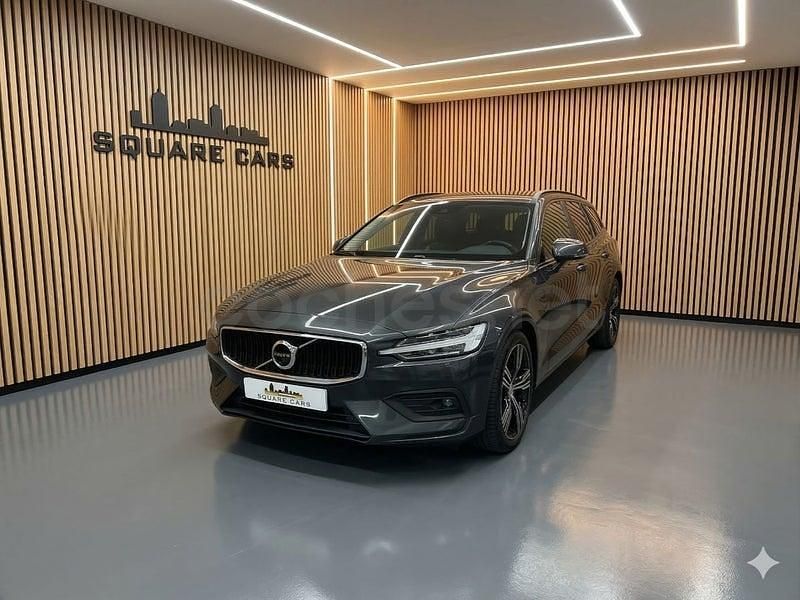 Usado Volvo V60 Plus 197 CV (144 kW) 2022 Gris / plata Familiar