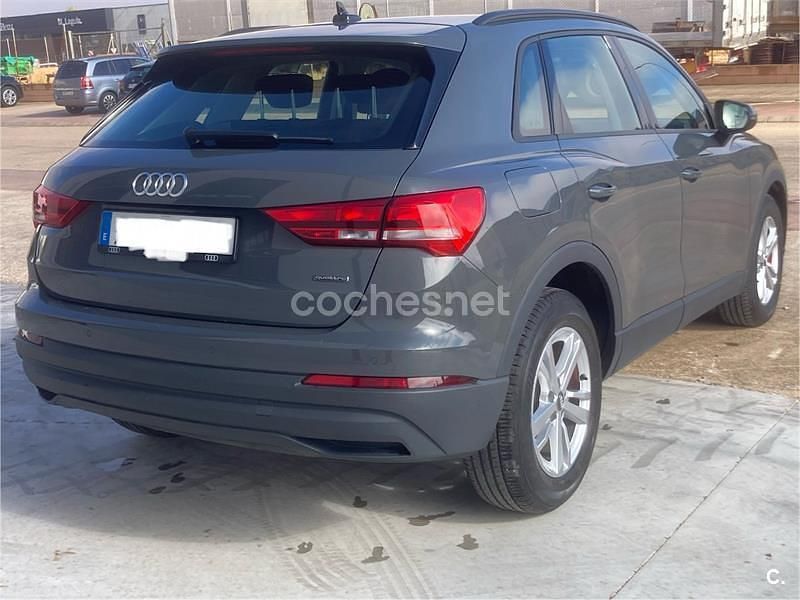 Usado Audi Q3 S-Line 140 CV (102 kW) 2020 Gris / plata SUV