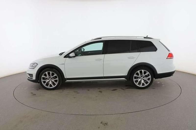 Usado VW Golf VII 182 CV (133 kW) 2016 Blanco Familiar