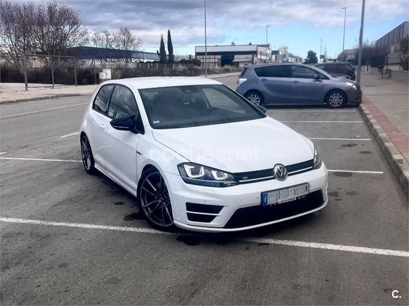 Käytetty VW Golf VII R 300 HP (220 kW) 2014 Valkoinen Sedan