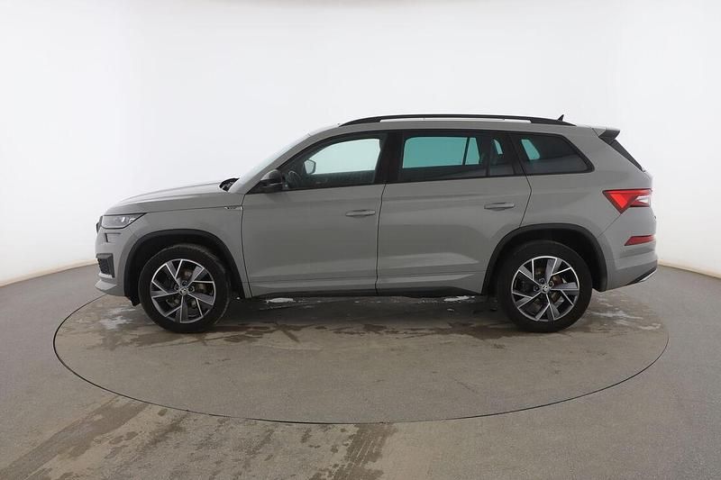 Usado Skoda Kodiaq SportLine 150 CV (110 kW) 2022 Gris SUV
