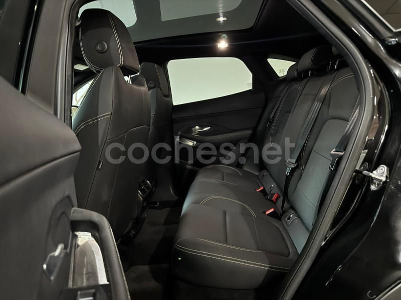 Usado Jaguar E-Pace R-Dynamic 163 CV (119 kW) 2024 Negro SUV