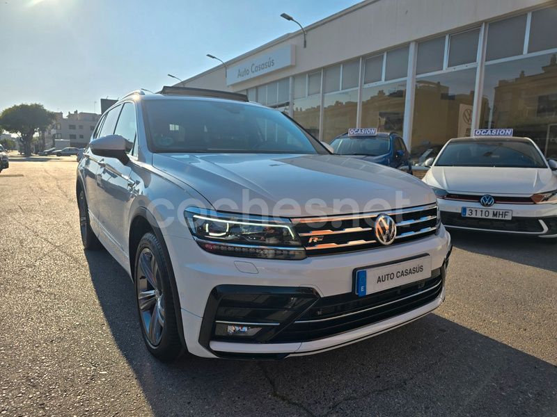 Blanco Usado 2021 VW Tiguan Allspace R-line SUV | 36.900 € (Precio justo) - Imagen 1/4
