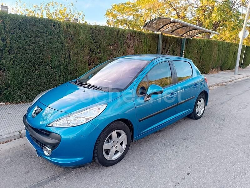 Azul Usado 2010 Peugeot 207 Sport Berlina | 3990 € (Precio justo) - Imagen 1/4