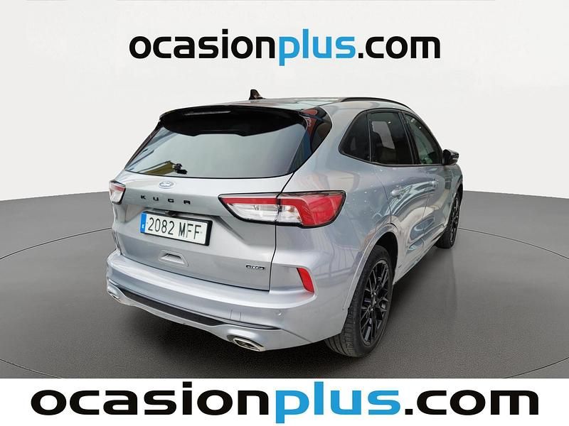 Usado Ford Kuga ST-Line X 226 CV (166 kW) 2023 Gris plata SUV