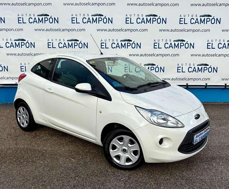Usado Ford Ka S 69 CV (50 kW) 2014 Blanco Utilitario