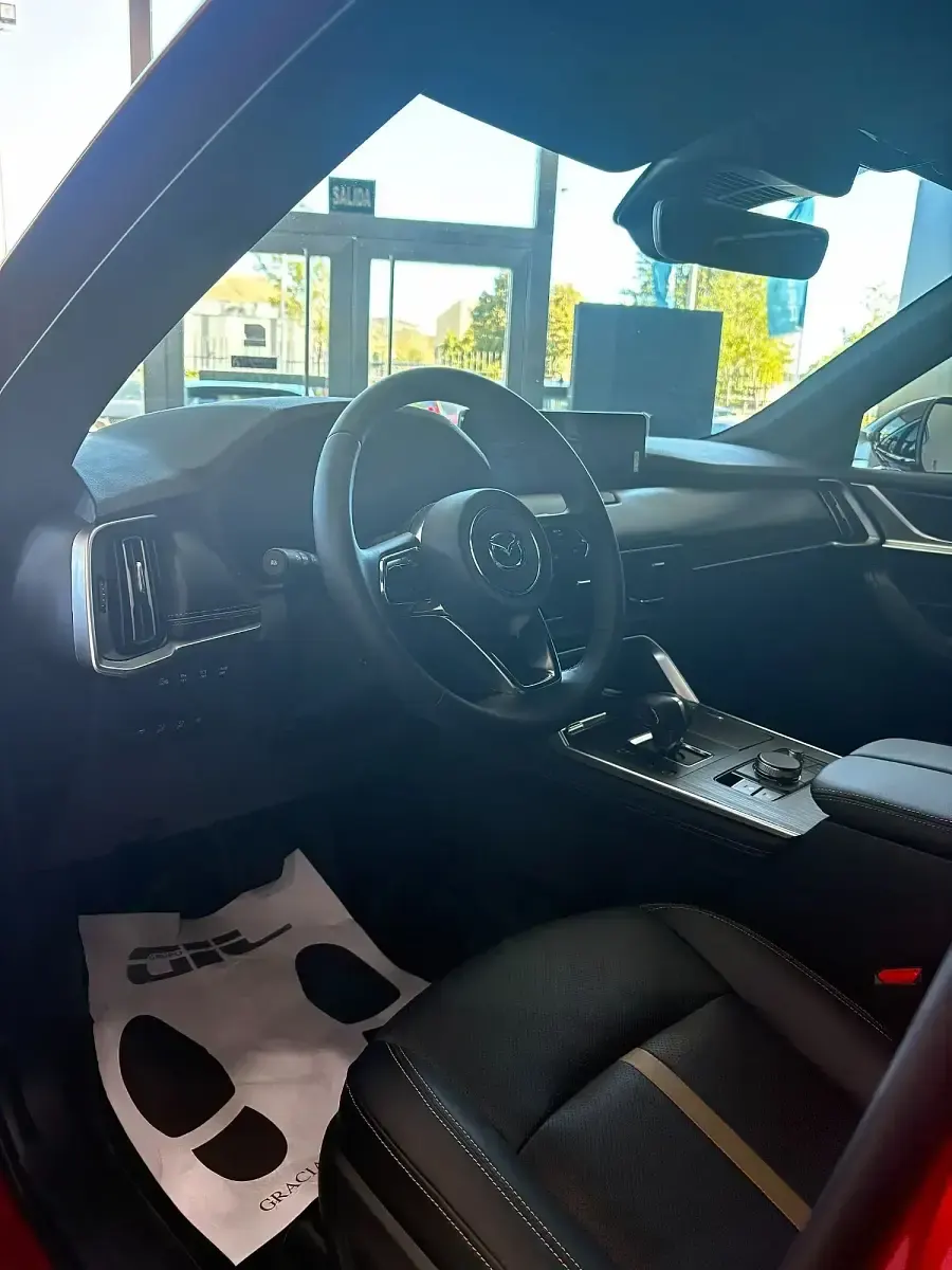 Nuevo Mazda CX-80 Exclusive-Line 254 CV (186 kW) 2025 Rojo SUV