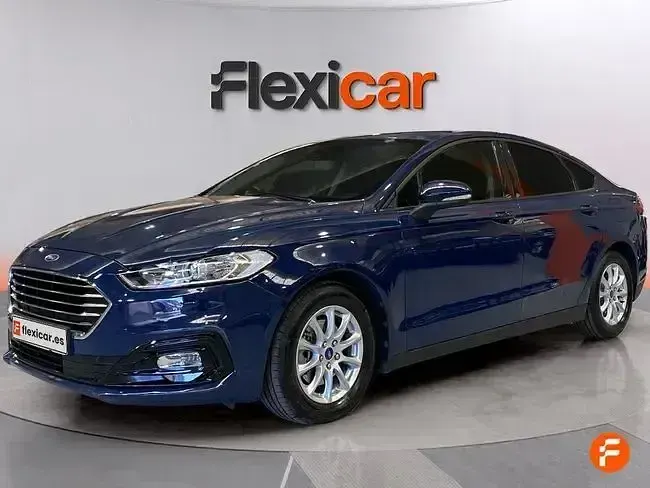 Usado Ford Mondeo Trend 187 CV (137 kW) 2021 Azul Berlina