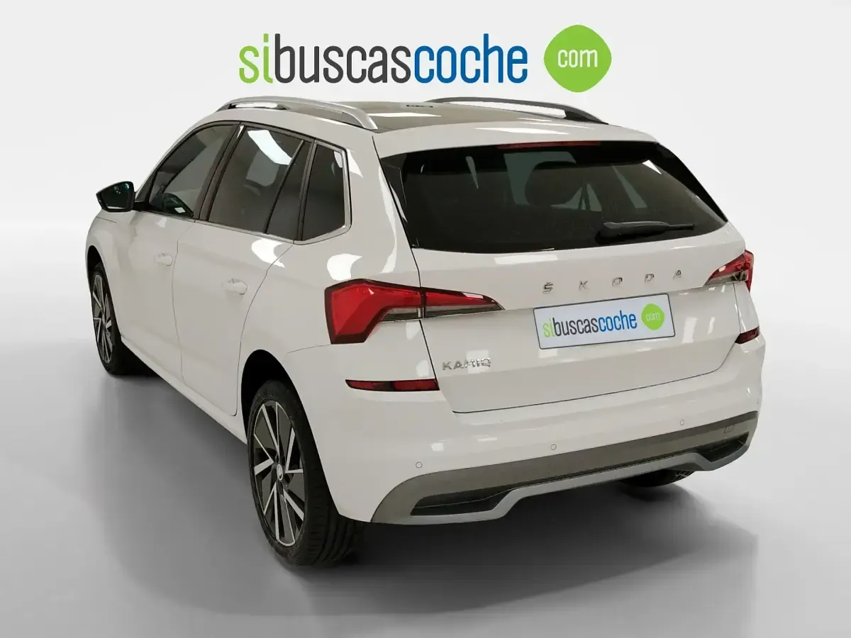Usado Skoda Kamiq Sport 150 CV (110 kW) 2020 Blanco SUV