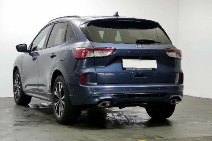 Usado Ford Kuga ST-Line X 150 CV (110 kW) 2023 Azul SUV