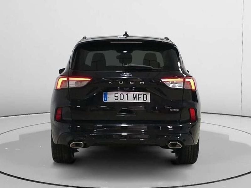 Usado Ford Kuga ST-Line 225 CV (165 kW) 2023 Negro SUV
