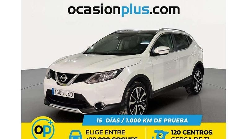 Usado Nissan Qashqai Premium Edition 163 CV (119 kW) 2015 Blanco SUV