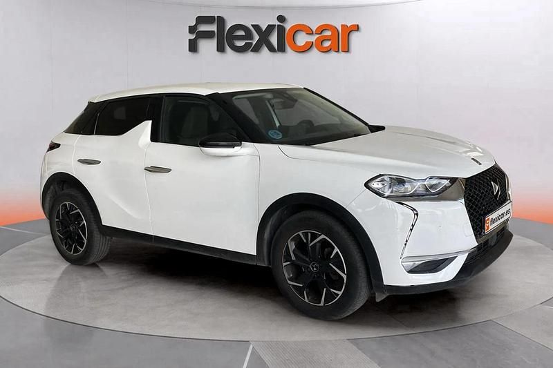 Usado DS Automobiles DS3 Crossback So Chic 100 CV (73 kW) 2020 Blanco SUV