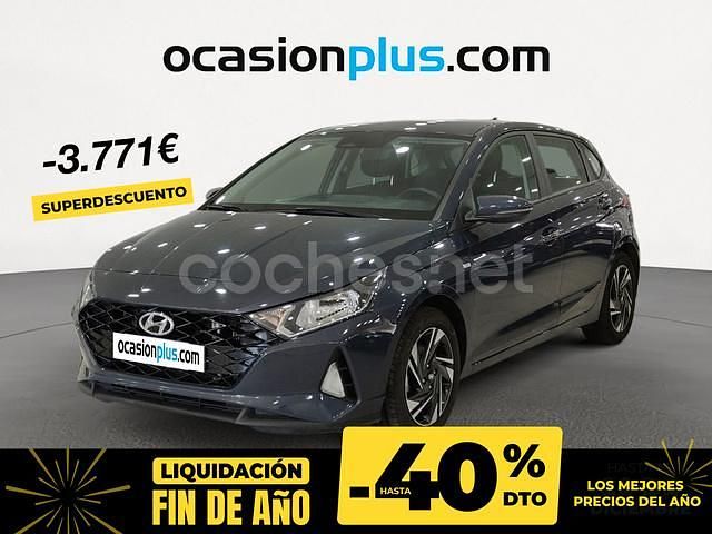 Gris / plata Usado 2022 Hyundai i20 Berlina | 13.990 € (Buen precio) - Imagen 1/4