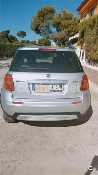 Usado Suzuki SX4 GL 120 CV (88 kW) 2007 Gris / plata SUV