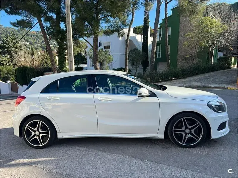 Usado Mercedes A220 AMG 170 CV (125 kW) 2013 Blanco Utilitario