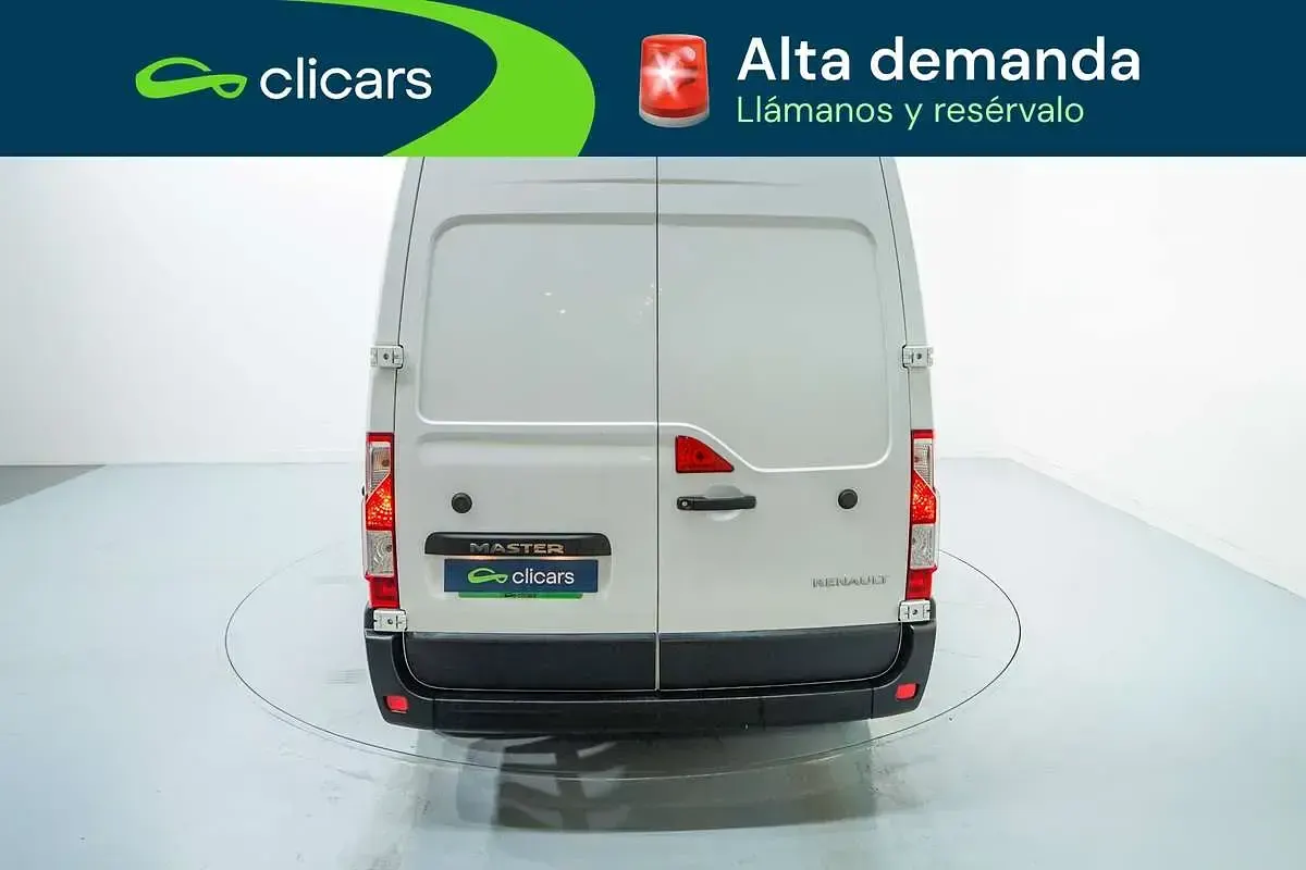 Usado Renault Master 135 CV (99 kW) 2021 Blanco Monovolumen