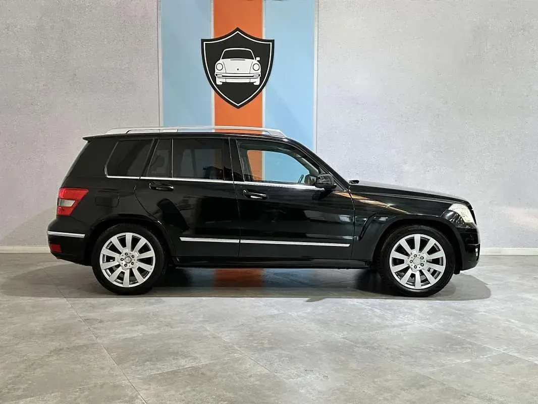 Usado Mercedes GLK200 143 CV (105 kW) 2011 Negro SUV