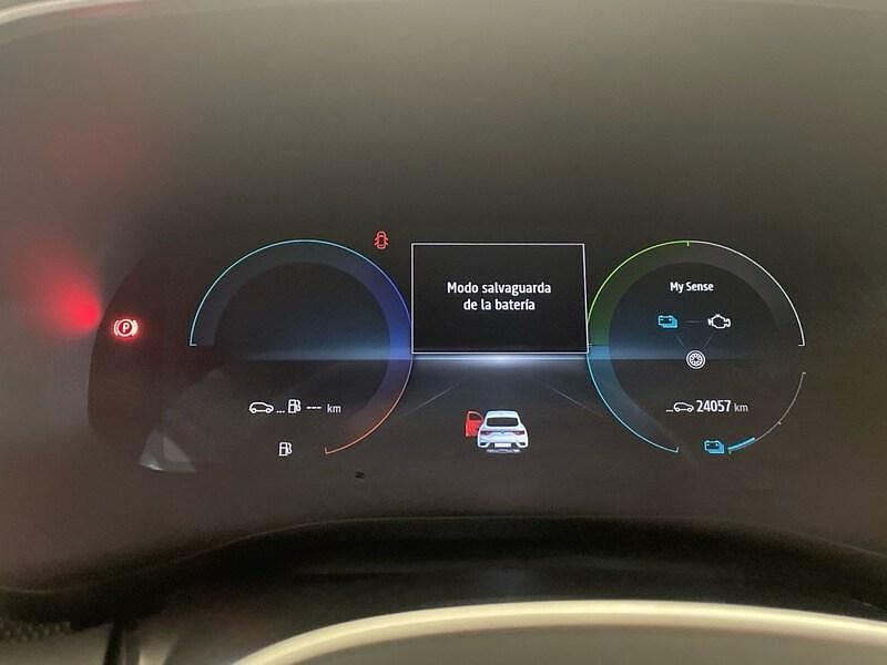 Usado Renault Arkana Techno 145 CV (106 kW) 2023 Blanco SUV